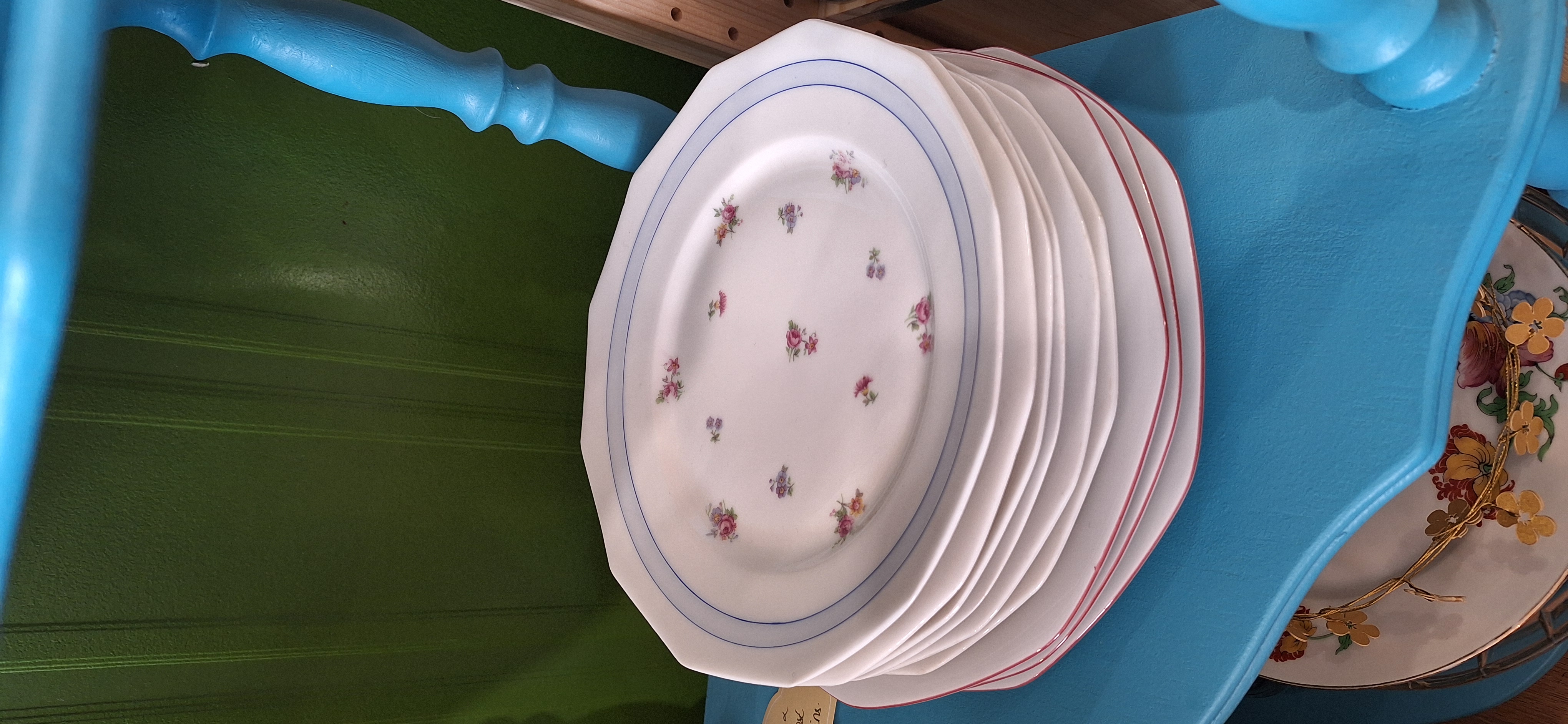 Assiettes Plates Rétro